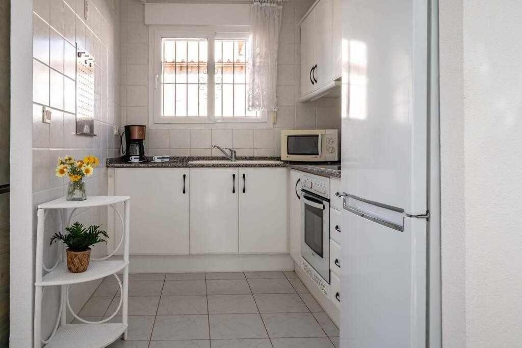 Paraiso Privado Con Piscina Villa Alqueries دينايا المظهر الخارجي الصورة