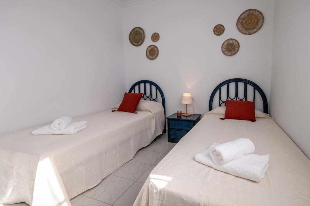 Paraiso Privado Con Piscina Villa Alqueries دينايا المظهر الخارجي الصورة